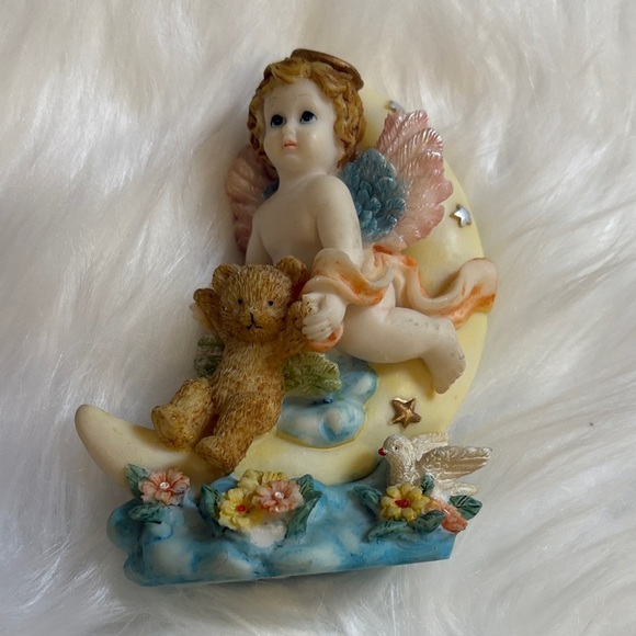 Vintage Whimsical Figurine Set with Floral Details 10pcs - Picture 3 of 11